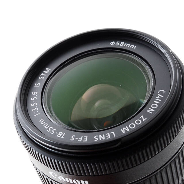 Canon(キヤノン)の☘️ほぼ新品☘️人気レンズ☘️キヤノンEF-S 18-55mm IS STM スマホ/家電/カメラのカメラ(レンズ(ズーム))の商品写真