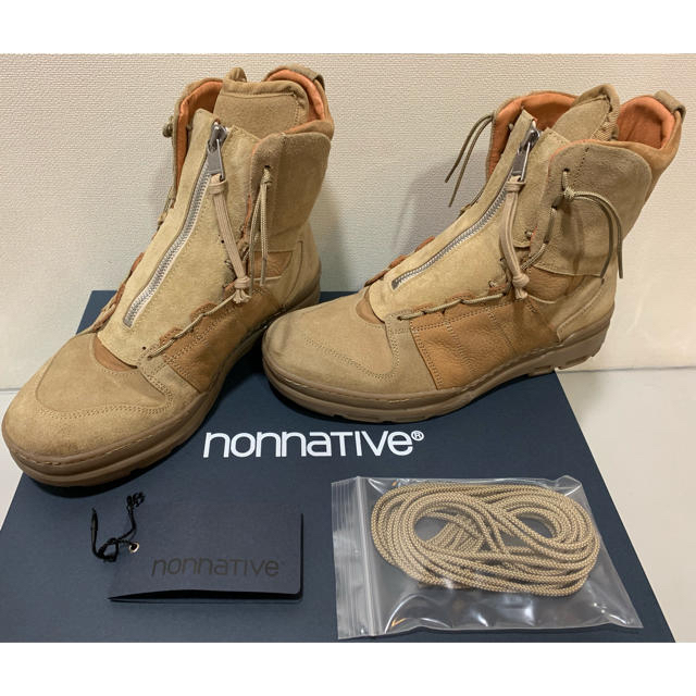 nonnative(ノンネイティブ)のnonnative  TROOPER BOOTS COW SUEDE 26.5 メンズの靴/シューズ(ブーツ)の商品写真