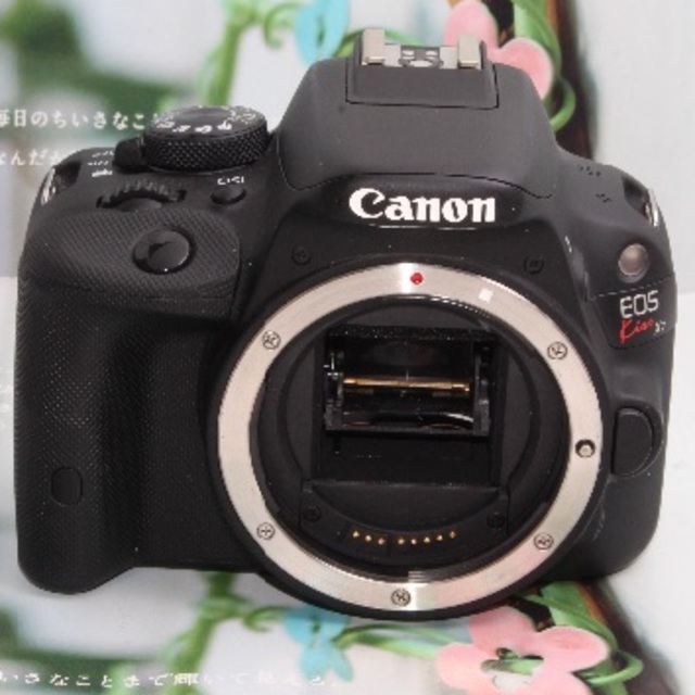 Canon X7❤️の通販 by CAMELIFE SHOP｜キヤノンならラクマ - ⭐️Wi-Fi付き⭐️❤️やっぱりEOSが一番❤️CANON KISS 格安低価