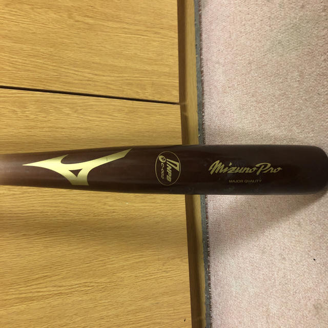 MIZUNO(ミズノ)のNPB木製バット スポーツ/アウトドアの野球(バット)の商品写真