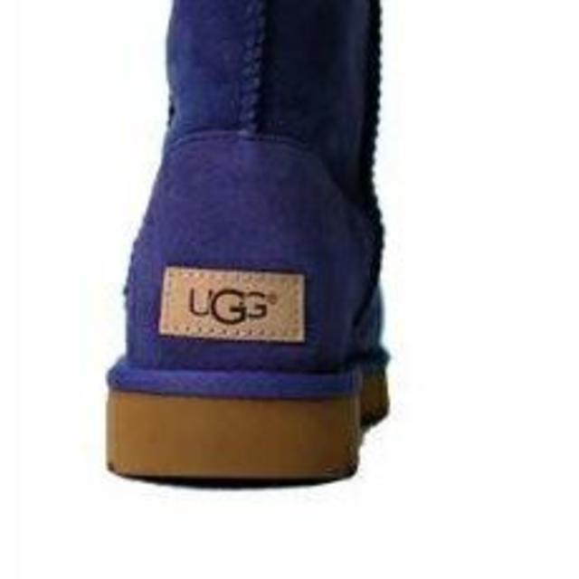 UGG(アグ)の新品 UGG CLASSIC SHORT Ⅱクラシックショート25㎝ レディースの靴/シューズ(ブーツ)の商品写真