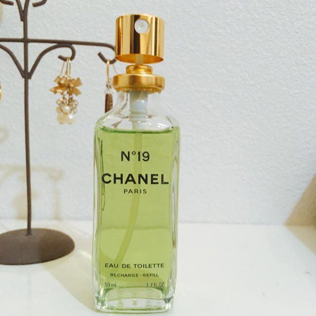 CHANEL(シャネル)のCHANEL シャネル 香水 19° コスメ/美容の香水(香水(女性用))の商品写真