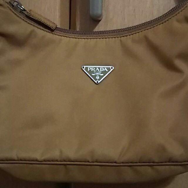 PRADA(プラダ)のプラダミニバッグ レディースのバッグ(ハンドバッグ)の商品写真