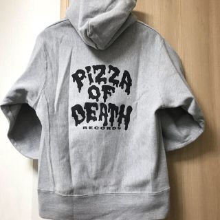 ワニマ(WANIMA)のPIZZA OF DEATH ピザオブデス パーカー  Mサイズ【ほぼ新品】(ミュージシャン)