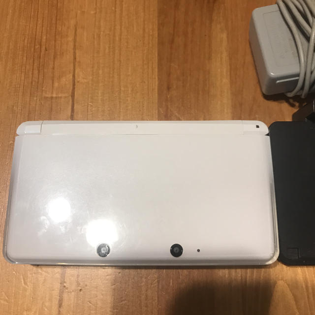 ニンテンドー3DS(ニンテンドー3DS)の3DS エンタメ/ホビーのゲームソフト/ゲーム機本体(携帯用ゲーム機本体)の商品写真