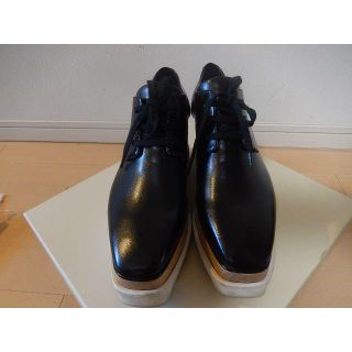 ステラマッカートニー(Stella McCartney)の限定SALE！！ステラマッカートニー　エリース　黒　３８(ローファー/革靴)