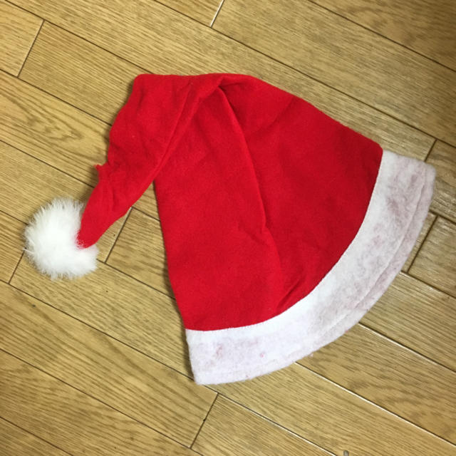 クリスマスのサンタエプロンと帽子 エンタメ/ホビーのコスプレ(衣装一式)の商品写真