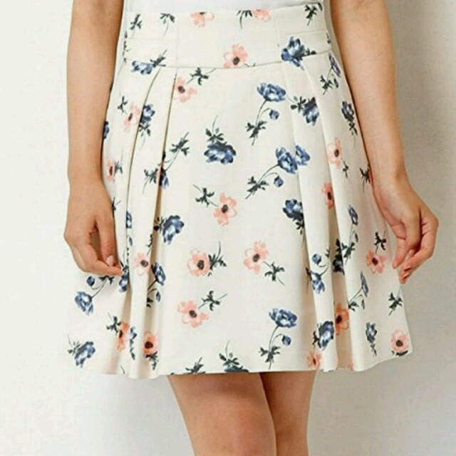 Rirandture(リランドチュール)のリランドチュール♪アネモネスカート 花柄 レディースのスカート(ミニスカート)の商品写真
