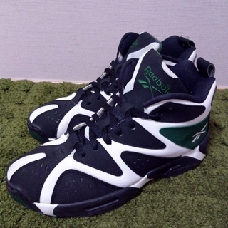 リーボック(Reebok)のReebok CLASSIC KAMIKAZE カミカゼ Ⅰ MID(スニーカー)