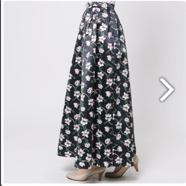YLANG YLANG(イランイラン)の新品 イランイラン 花柄 ロングスカート レディースのスカート(ロングスカート)の商品写真