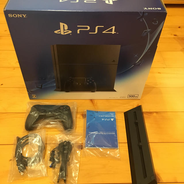 激安な PlayStation4 - PS4・ジェットブラック500GB 美品 家庭用ゲーム機本体