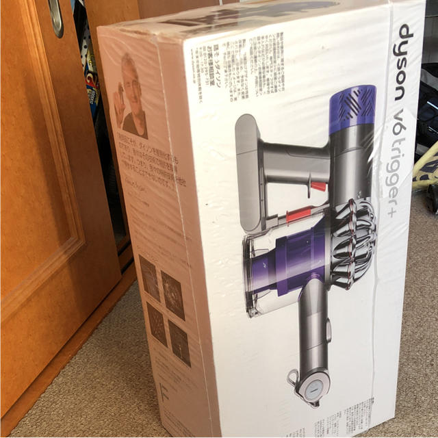 Dyson(ダイソン)のV6triger+ スマホ/家電/カメラの生活家電(掃除機)の商品写真