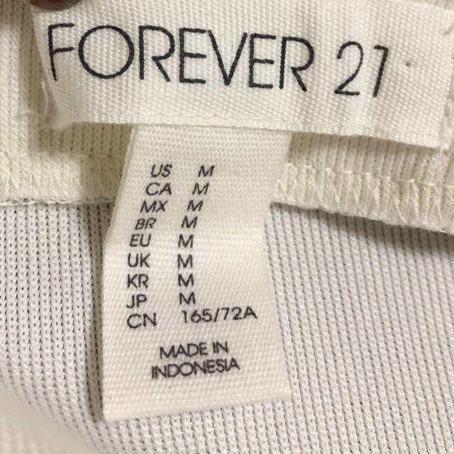 FOREVER 21(フォーエバートゥエンティーワン)のスカート レディースのスカート(ひざ丈スカート)の商品写真