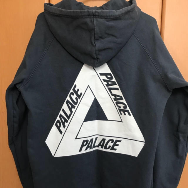 Palace フーディー パーカー 立体ロゴ M supreme