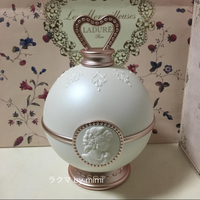 未使用 リミテッド フェイスパウダーポット LADUREE