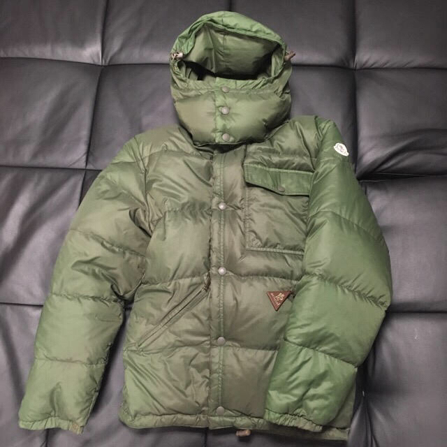 国内正規品 モンクレール  ダウンジャケット カラコラム MONCLER