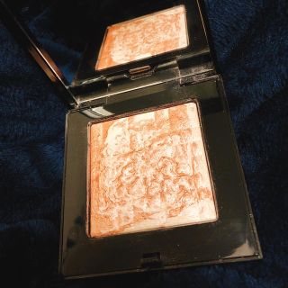 ボビイブラウン(BOBBI BROWN)のボビイブラウン ハイライティングパウダー ピンクグロウ(フェイスパウダー)