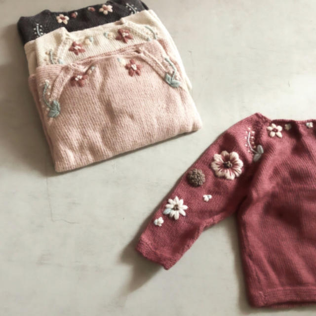 ShirleyBredal flowersweater dustypink 3Y