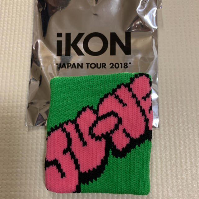 iKON(アイコン)のYG88様専用 iKON ドームツアー2018 リストバンド JU-NE ジュネ エンタメ/ホビーのタレントグッズ(アイドルグッズ)の商品写真