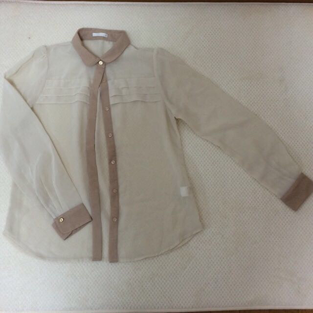 GU(ジーユー)のブラウス レディースのトップス(シャツ/ブラウス(長袖/七分))の商品写真