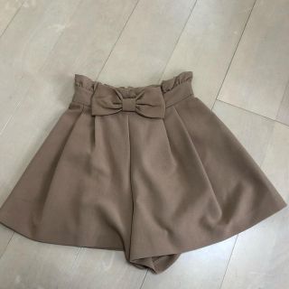 イング(INGNI)のINGN リボン付きショートパンツ ベージュ(キュロット)