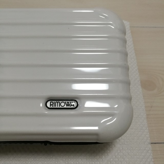 RIMOWA(リモワ)のルフトハンザ航空ファーストクラスアメニティ　リモワ インテリア/住まい/日用品の日用品/生活雑貨/旅行(旅行用品)の商品写真