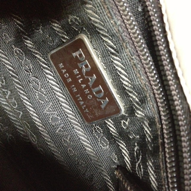 PRADA(プラダ)のPRADA ミニバッグ☆ レディースのバッグ(ハンドバッグ)の商品写真
