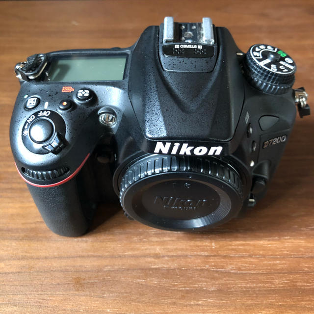 Nikon - Nikon D7200 ボディ バッテリーパック