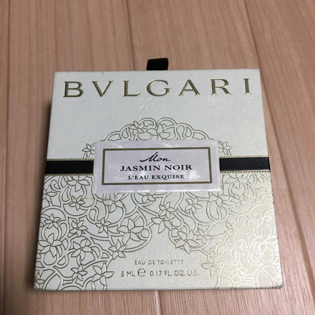 BVLGARI(ブルガリ)のBVLGARI 香水 ミニボトル コスメ/美容の香水(香水(女性用))の商品写真