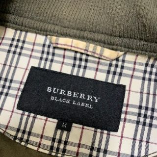 バーバリーブラックレーベル(BURBERRY BLACK LABEL)の【値下げしました】【中古】バーバリー ミリタリージャケット(ミリタリージャケット)