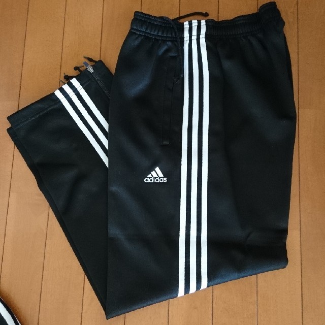 adidas(アディダス)のいっちゃん様専用 アディダス 上下 3本線 ジャージ メンズのトップス(ジャージ)の商品写真