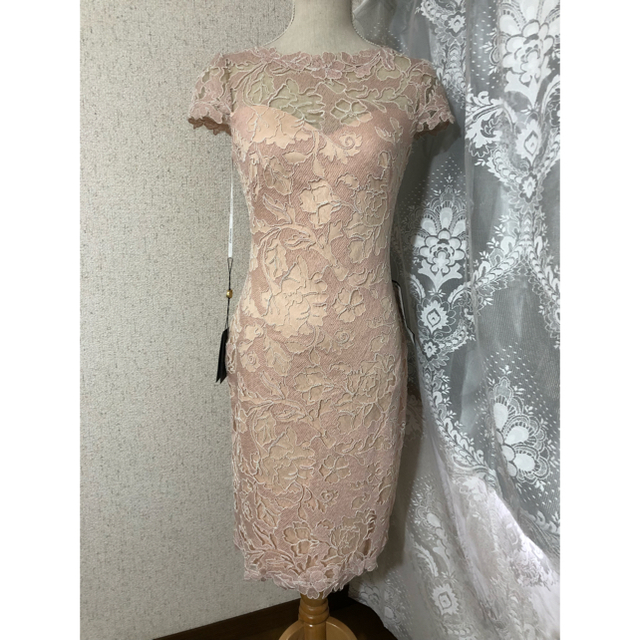 TADASHI SHOJI(タダシショウジ)の２点専用 新品 タダシショージ ワンピース ドレス　総レース　ピンク／ホワイト レディースのワンピース(ひざ丈ワンピース)の商品写真