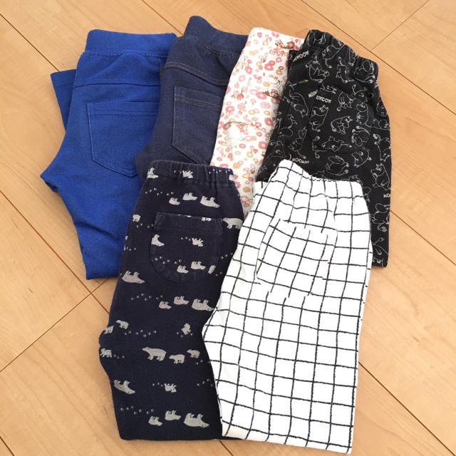 UNIQLO(ユニクロ)のUNIQLO レギンス他 まとめ売り100㎝110㎝ キッズ/ベビー/マタニティのキッズ服女の子用(90cm~)(パンツ/スパッツ)の商品写真