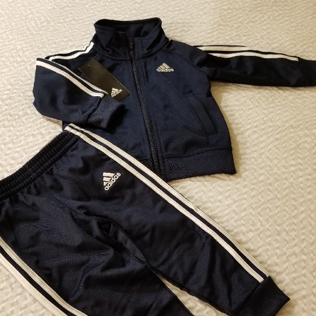 adidas(アディダス)のadidasアディダスジャージ キッズ/ベビー/マタニティのキッズ服男の子用(90cm~)(その他)の商品写真