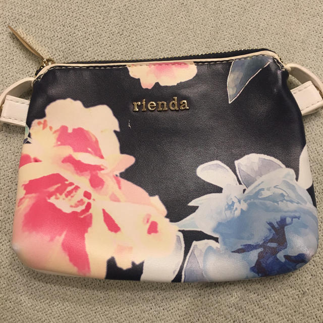 rienda(リエンダ)のrienda ポーチ レディースのファッション小物(ポーチ)の商品写真