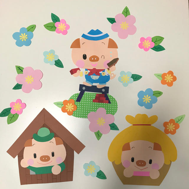 お花いっぱい三匹の子豚 ハンドメイドのハンドメイド その他(その他)の商品写真