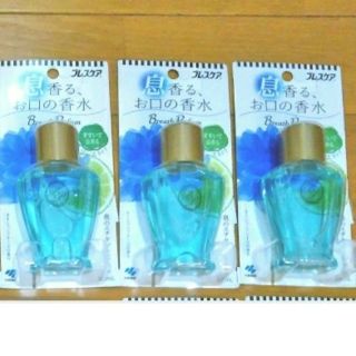 コバヤシセイヤク(小林製薬)のブレスケア ブレスパルファム 
お口の 香水 
マウスウォッシュ 
携帯用品　(口臭防止/エチケット用品)