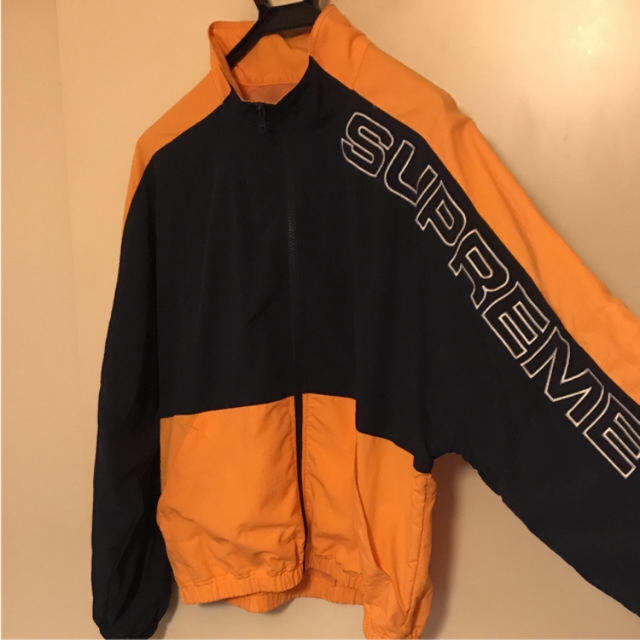 Supreme(シュプリーム)のSupremeトラックジャケット メンズのジャケット/アウター(ナイロンジャケット)の商品写真