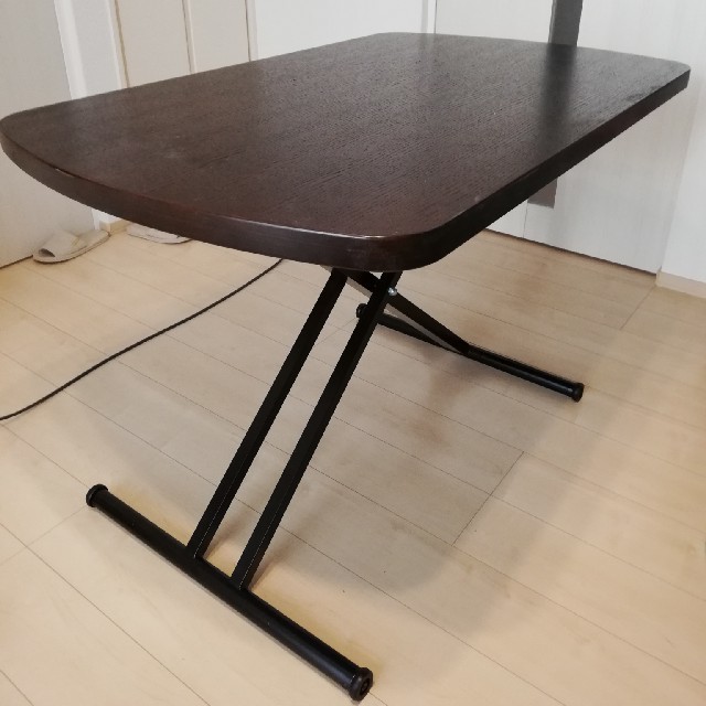 高さが変えられるテーブル ダイニングテーブル
