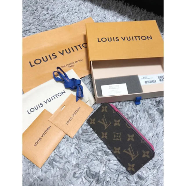 YSL iPhone8 ケース 三つ折 / LOUIS VUITTON - Sa♡mama様 専用の通販 by omika's shop｜ルイヴィトンならラクマ
