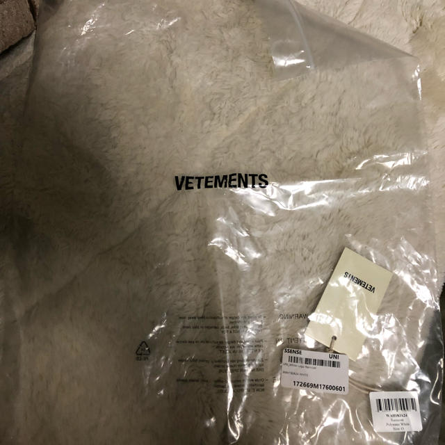 Vetements レインコート 白