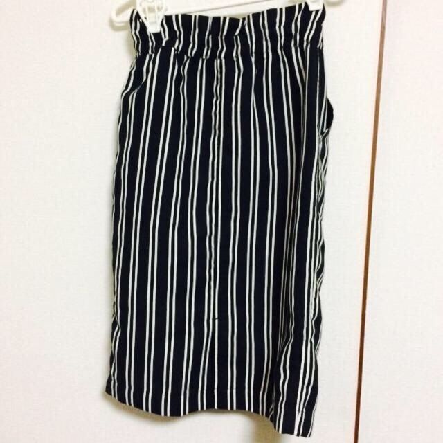 w closet(ダブルクローゼット)のw closet ストライプスカート レディースのスカート(ひざ丈スカート)の商品写真