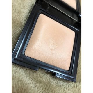 ローラメルシエ(laura mercier)のローラメルシエ キャンドルグロウ パーフェクティングパウダー1(フェイスパウダー)