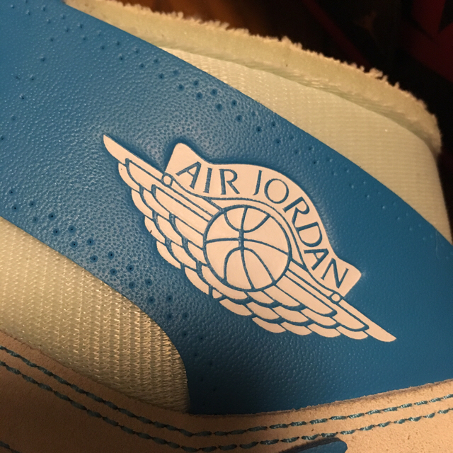 NIKE(ナイキ)のAIR JORDAN 1 × OFF-WHITE NRG UNC 27.5㎝ メンズの靴/シューズ(スニーカー)の商品写真