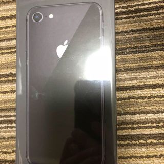 アイフォーン(iPhone)のおおぞのの様専用 iPhone8 新品 未使用 未開封 64G(スマートフォン本体)