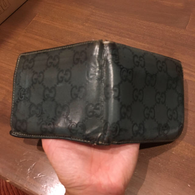 Gucci(グッチ)のGUCCI 二つ折り財布 激安 箱有り 正規 メンズ メンズのファッション小物(折り財布)の商品写真