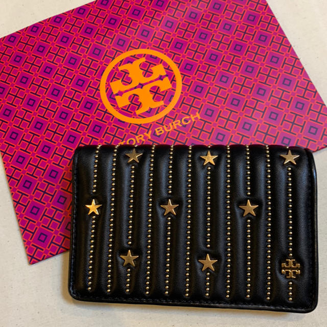 Tory Burch(トリーバーチ)のMakibako様専用★新品未使用★トリーバーチのお財布 レディースのファッション小物(財布)の商品写真