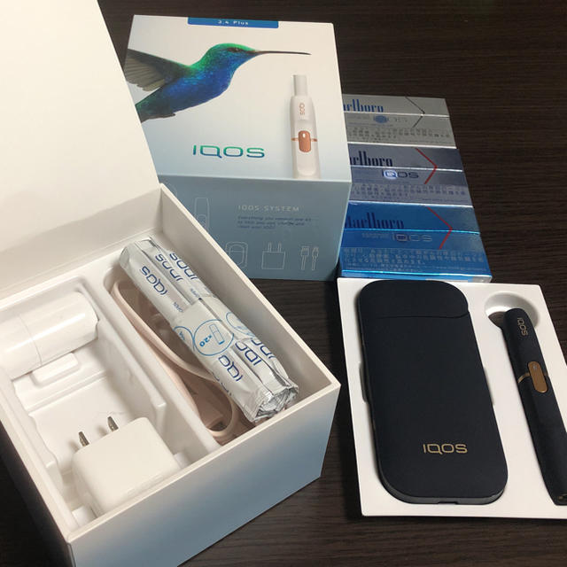 IQOS(アイコス)のiQOS 本体 ネイビー メンズのファッション小物(タバコグッズ)の商品写真