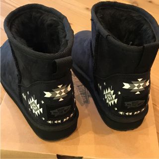 ヴァンズ(VANS)の新品 バンズ ムートンブーツ(ブーツ)