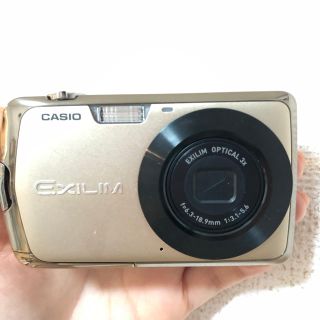 カシオ(CASIO)のデジカメ EXILIM 録画可能(コンパクトデジタルカメラ)